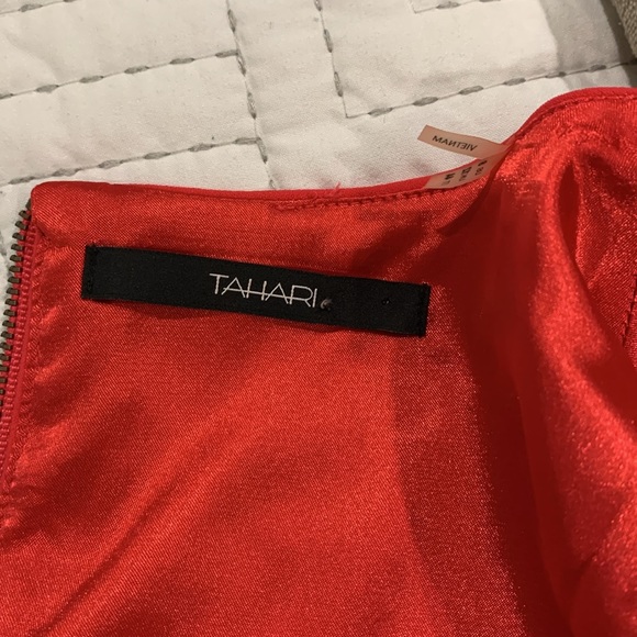 Tahari women’s dress - Picture 9 of 9
